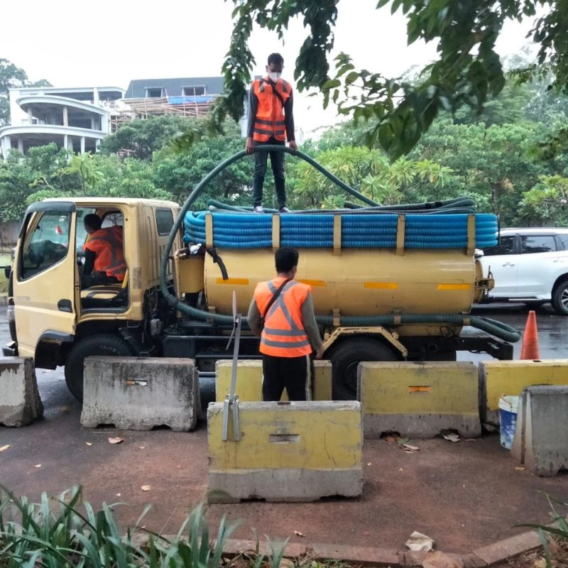 Teknisi profesional CV Solusi Septic Tank